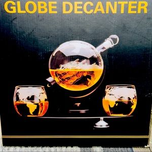 Globe Decanter